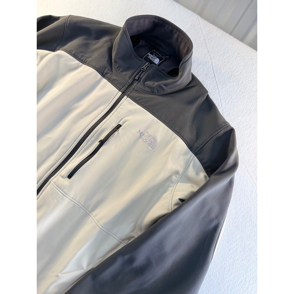 The North Face Apex Bionic Softshell Jacket Gray Light Bone Full Zip Mens Medium